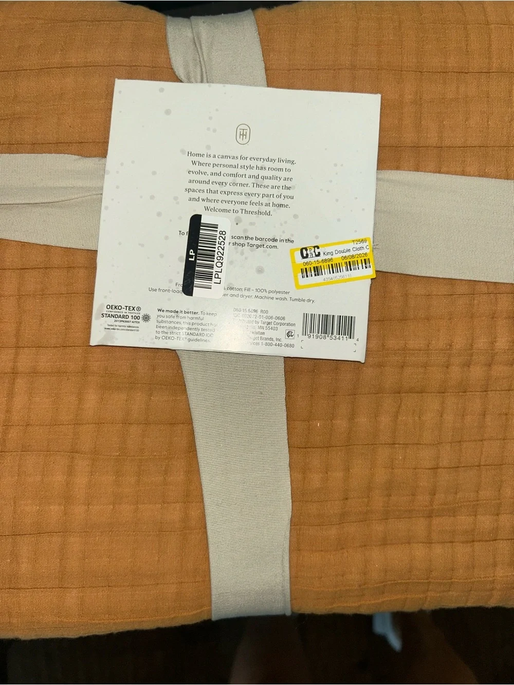 NWT Threshold King Double Cloth Quilt in Mustard Jacquard Weave